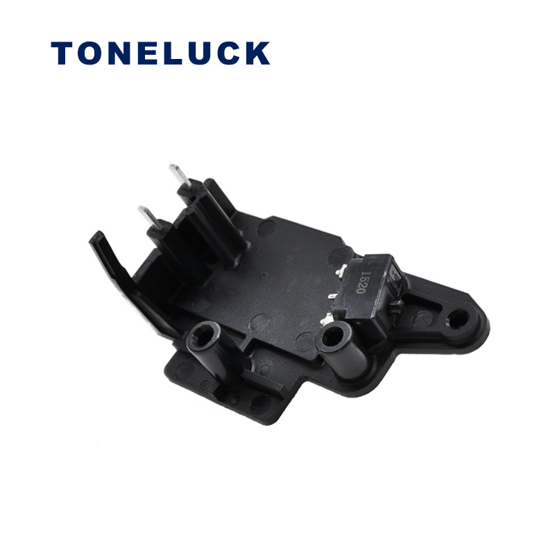 MQS-4微動開關(guān)連接器 汽車控制系統(tǒng)連接器 新能源汽車接插件開關(guān)